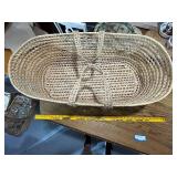 Woven Moses Basket Bassinet with Handles