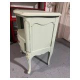 Charming Vintage-Style Nightstand with Drawer and Open Shelf