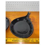 Pair of Ceramic Black Baking Dishes - Modern Design