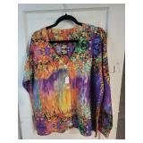 Set of 2 Colorful Women
