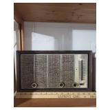 Vintage Zenith Solid State FM/AM Radio with Wood Cabinet