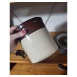 Assorted Vintage Pottery and Set of 6 Hearthside Buffet Ware Plates