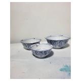 Set of 3 Blue and White Porcelain Bowls with Floral Design
