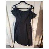 ASOS Black Gown Size US 6 and Vintage Dayton Oval Room Dress Size M
