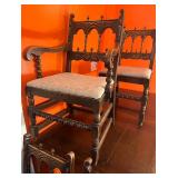 Vintage Table with two leaves and 6 chairs