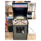 Working Vintage NINTENDO Arcade Game Cabinet w/ 20 Games - Including Mario Bros