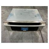BRAND NEW ELECTROLUX WARMING DOOR