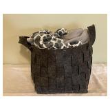 Woven Felt Storage Basket with 2 Throw Blankets