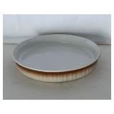 Set of 4 Bakeware Pieces including Bundt Pan, Pie Plate, Casserole and Glass Dish