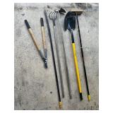 Set of 6 Assorted Yard and Garden Tools