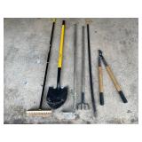 Set of 6 Assorted Yard and Garden Tools