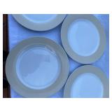 Set of 6 Dinner Plates, 5 Drip Glaze Mugs, and 4 Ceramic Measuring Bowls