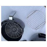 Gourmia 6-Quart Digital Air Fryer with Basket and Rack