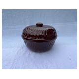 Ceramic Kitchenware Collection: Bread Loaf Pans, Square Plates with Stand, Vintage Brown Mixing Bowl with Lid, and Quilted Placemats