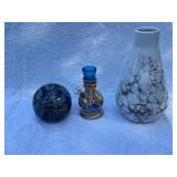 Set of 3 Decorative Art Glass and Ceramic Pieces