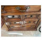 Vintage Wooden 5-Drawer Dresser with Ornate Hardware