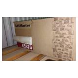 Lift master ¾ hp Garage Door Opener, Model 85870.