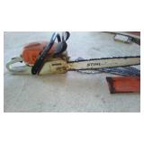 Stihl Chain Saw, 18 in. Bar, with Extra Chains (4).
