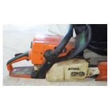Stihl Chain Saw, 20 in. Bar, with Extra Chains (4).