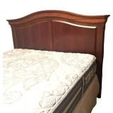 MB - Elegant Queen Wooden Headboard