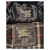 LL - Burberrys Black Trench Coat with Belt and Plaid Lining