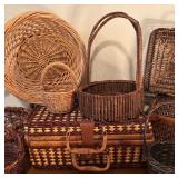 LL - Collection of Woven Baskets