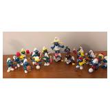LL - Collection of Vintage Smurf Figurines