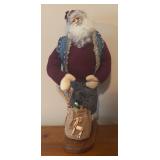 LL - Festive Santa Holiday Decor