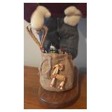 LL - Festive Santa Holiday Decor