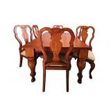 LL - Gorgeous Wooden Dining Table with 6 Matching Chairs