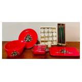 LL - Waechtersbach Classic Christmas Collection Tableware and Candle Set