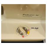 LL - Singer Futura II Model 925 Sewing Machine with Accessories and Case