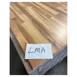 392 SF of Quickstep Laminate Flooring - Vanilla Swirl Maple - LMA