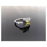 .925 Sterling Silver Peridot Ring Size 10