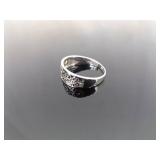 .925 Sterling Silver Scrolled Heart Ring Size 10