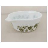 2 Vintage Pyrex #473 Spring Blossom 1 QT Covered Casserole Dishes