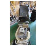 John Deere Self-Propelled Push Mower with Bagger, Hasn