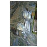 92 Pcs Community, Oneida Coronation Silverplate Silverware Set