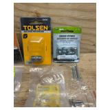 Assorted miscellaneous items ( lot of 13 )