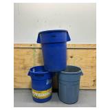 Trash Bins (lot of 3)