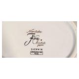 Noritake Fine China Sherwin Gravy Boat with Underplate