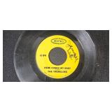 Collection of Vintage 45 RPM Vinyl Records, Various Artists Inc Busy-Bee Phonograph Record From Early 1900s