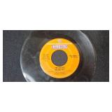 Collection of Vintage 45 RPM Vinyl Records, Various Artists Inc Busy-Bee Phonograph Record From Early 1900s