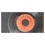 Collection of Vintage 45 RPM Records from Various Artists -  Inc Busy-Bee Phonograph Record From Early 1900s