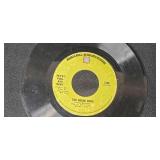 Collection of Vintage 45 RPM Records Various Artists -  Inc Busy-Bee Phonograph Record From Early 1900s
