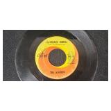 Lot of Vintage 45 RPM Vinyl Records Assorted Artists Inc The Beatles -  Inc Busy-Bee Phonograph Record From Early 1900s