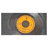 Set of Vintage 45 RPM Vinyl Records Various Artists - Inc Busy-Bee Phonograph Record From Early 1900s