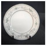 Set of 10 Noritake Colburn Fine China Bread/Dessert Plates Japan - display not inc
