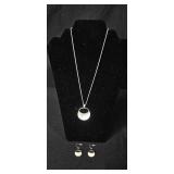 Coldwater Creek Necklace and Earrings Set Mother of Pearl