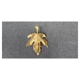 Set of Vintage and Decorative Brooches and Pins